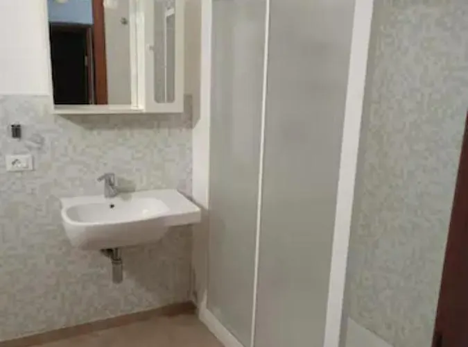 招待所 Nuova Vandiris